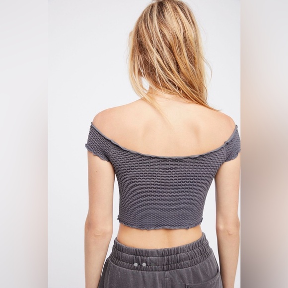 Free People Smocked Off-Shoulder Crop Top XS/S - Picture 3 of 6